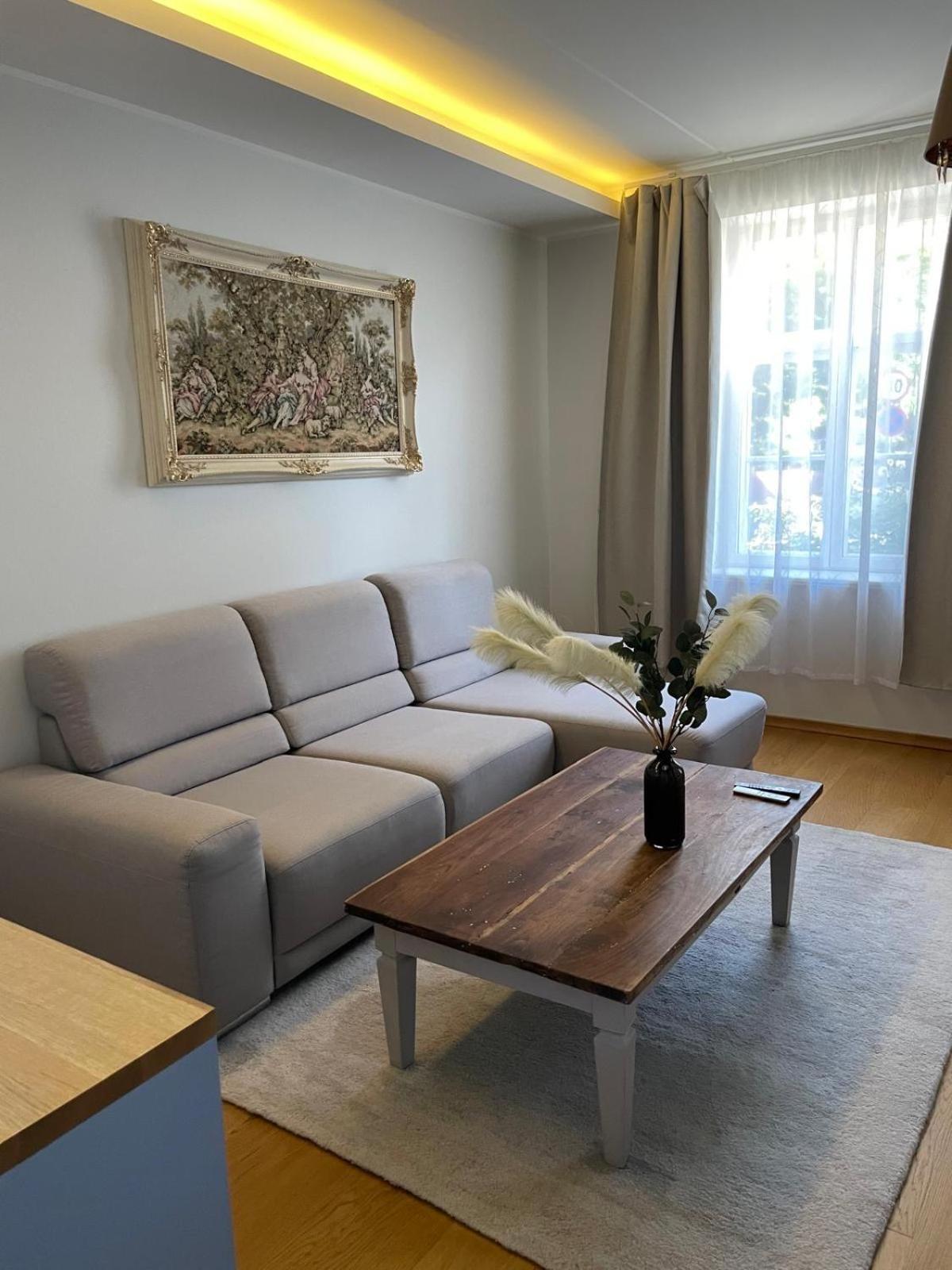 Silbernagel Villa Kuressaare Buitenkant foto